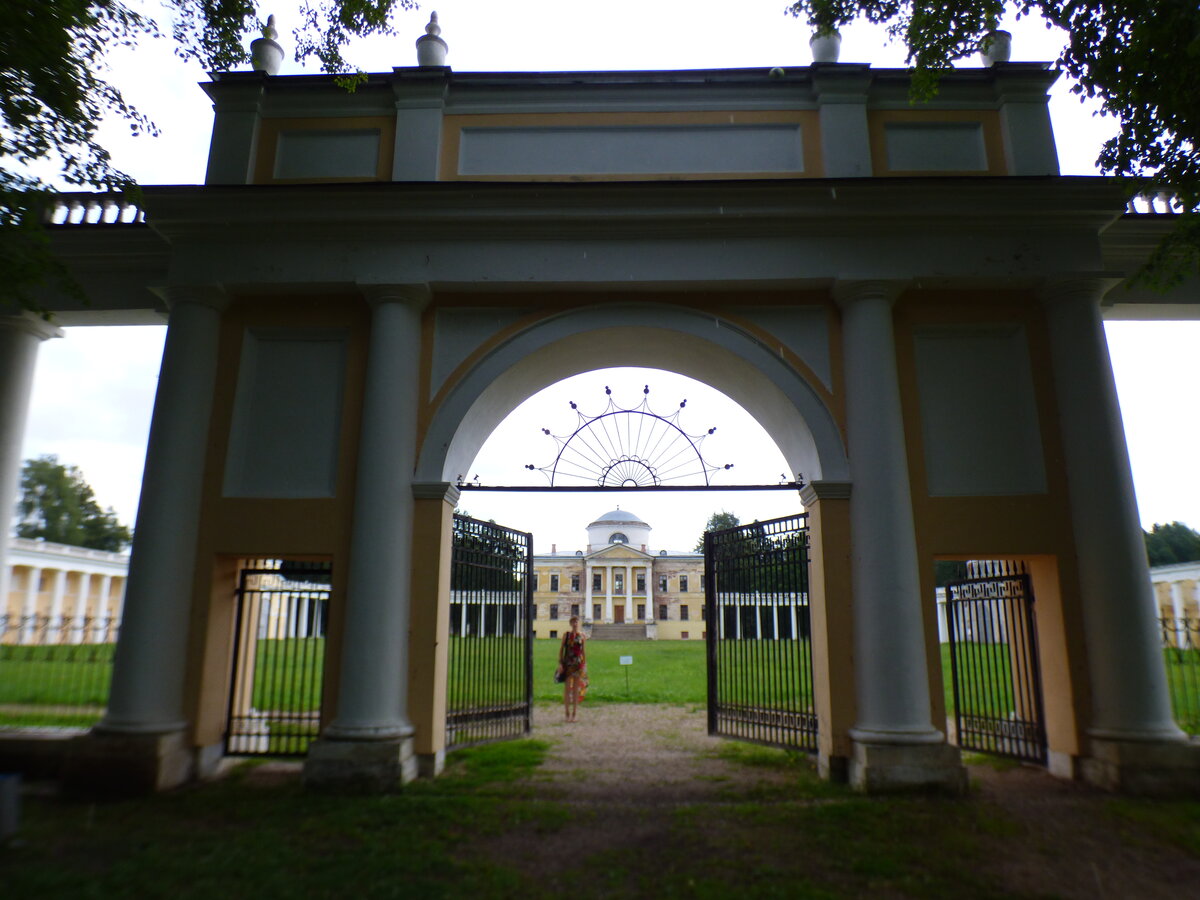 интерьер усадьбы знаменское раек