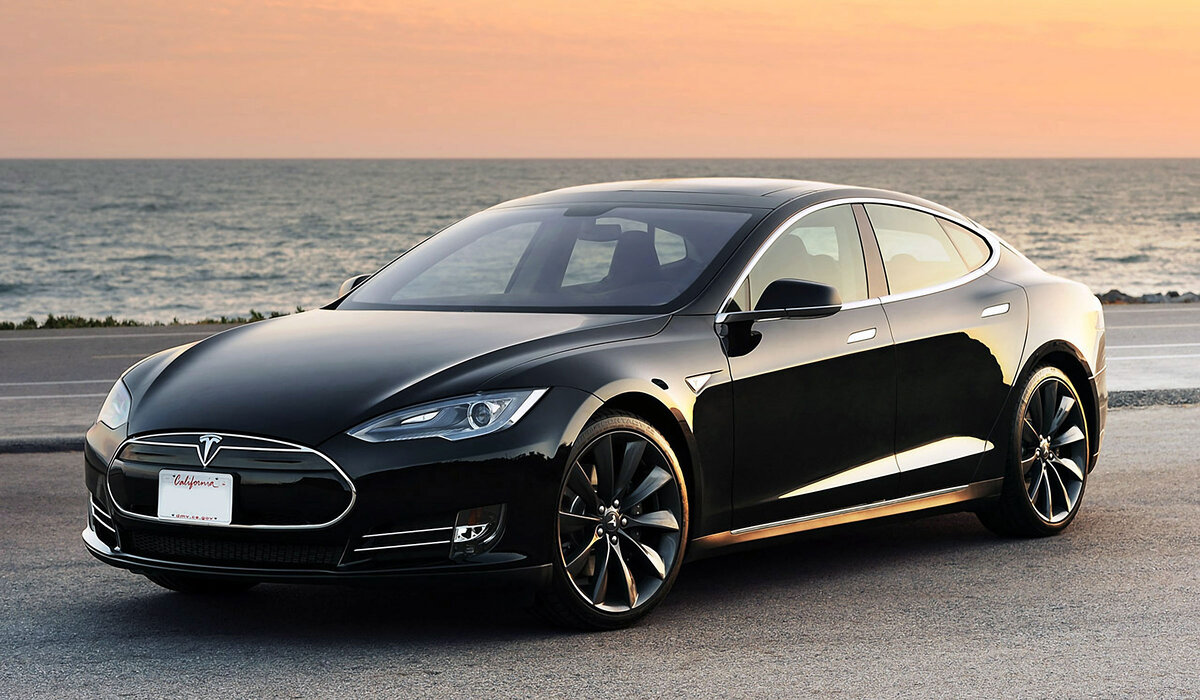 Фантастический и неподражаемый Tesla Model S | AUTOUFCNEWS | Дзен