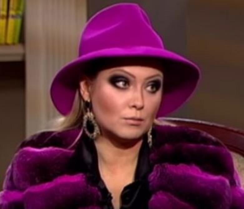 Лена Ленина