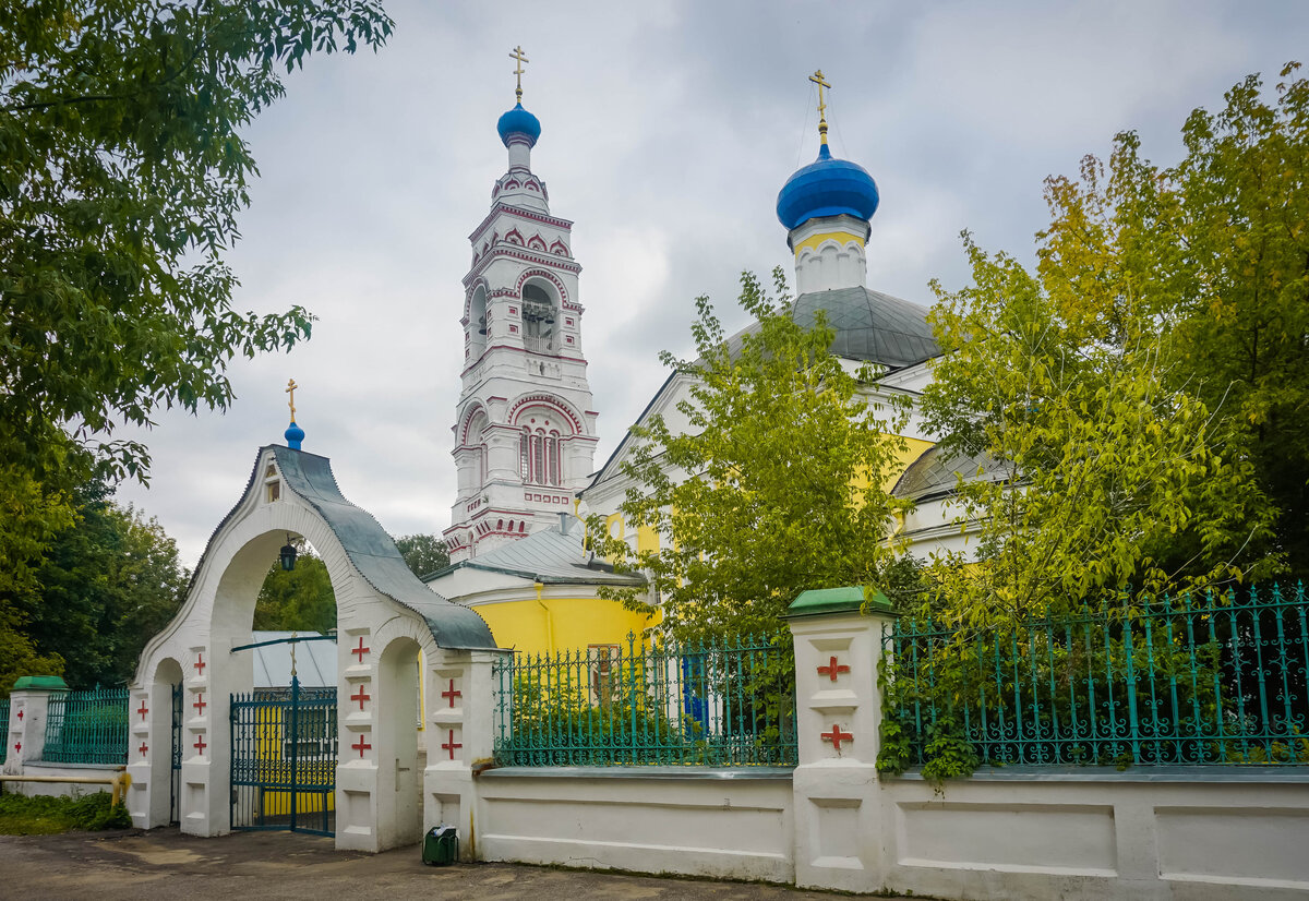 В ногинском районе московской. Храм Покрова Пресвятой Богородицы Кудиново. Кудиново Ногинский район. Село Кудиново Ногинский район. Храм в Кудиново Ногинский район.