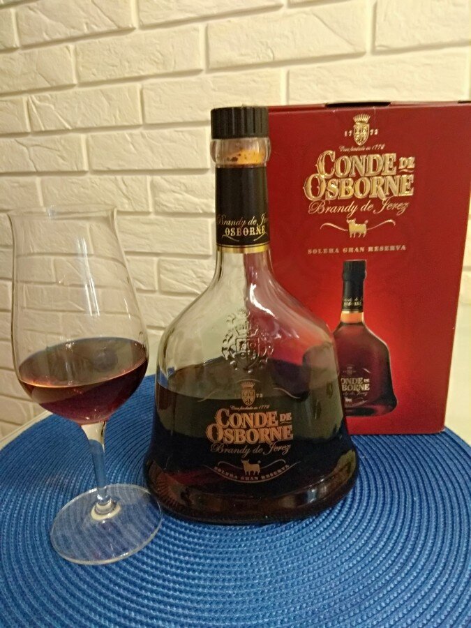 испанский бренди Conde de Osborne "Cristal", Solera Gran Reserva.