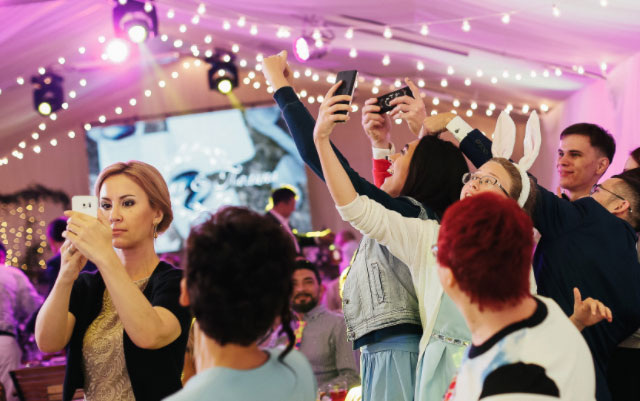 Грамотный подход к каждому заказчику.