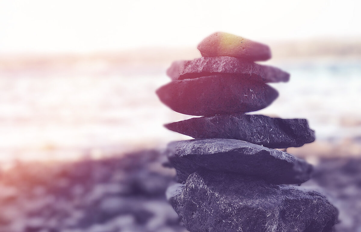 
Привет, друзья! Сегодня хочу ответить на такой вопрос: 
“Мне нужна еще одна квартира в Москве и дом в Польше и помещение под Мастерскую. Я должна ходить с ощущением, что я уже владею всем этим изобилием недвижимости? Я столько раз уже это себе представляла и в медитации "Будущая Я" тоже, что мне это легко. Труднее осознавать, что этого нет. Сегодня на работе буду делиться успешностью.”