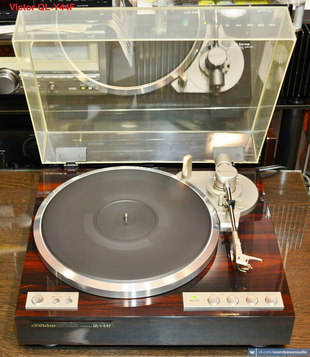 Виниловый проигрыватель авито. Victor ql y44f. Victor проигрыватель винила. Проигрыватель victor ql. Victor ql-y44f manual.