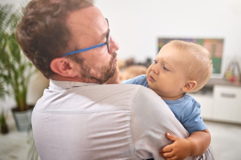 Бывают случаи, когда отцы не отказываются от чужого ребенка даже после того, как их отцовство оспорено.