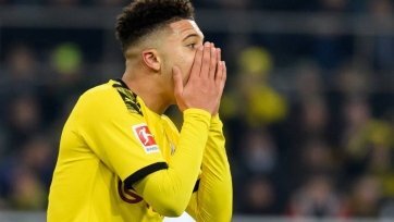 Пока мы с вами готовились к крутому завершению сезона и не менее интересному трансферному окну (и это – на фоне Евро-2020!), весь мир оказался в объятиях пандемии. Смертельный вирус положил конец спортивным соревнованиям и теперь угрожает нарушить и трансферы, хотя казалось бы, причем тут они?
