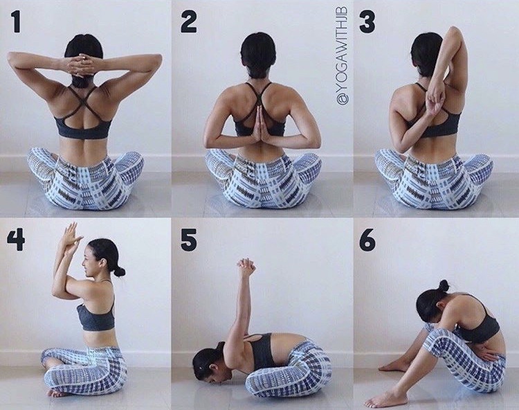 В начале делаем без раскрытия бёдер, сидя на стуле, лёжа