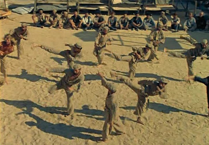 Кадр из фильма «Не бойся, я с тобой»