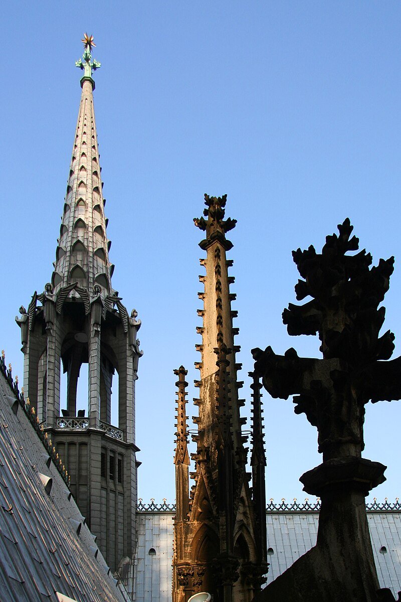 Фиалы Кёльнского собора