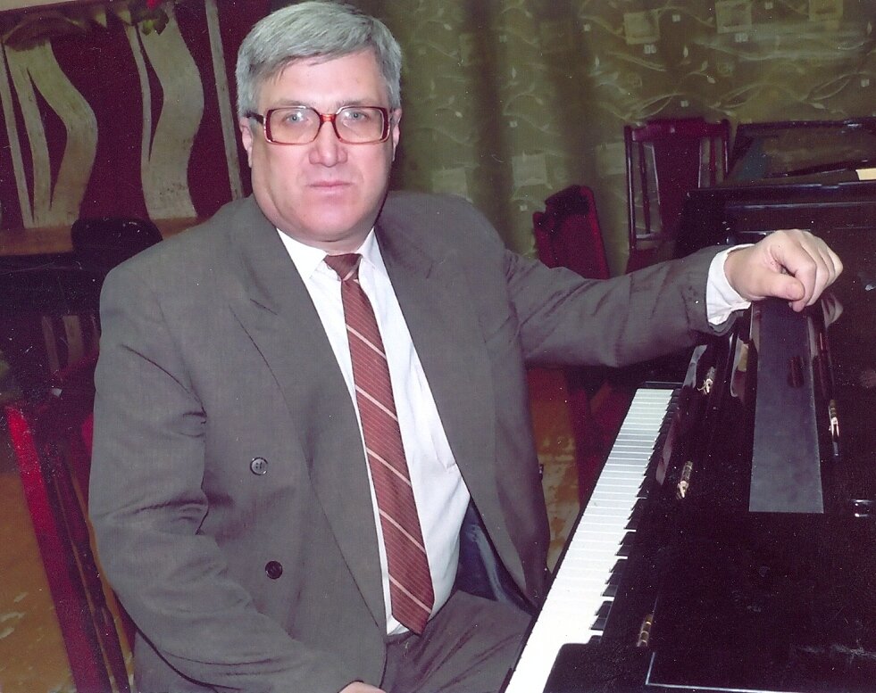 Фото из книги С. Серкина «О жизни и творчестве Александра Платунова».