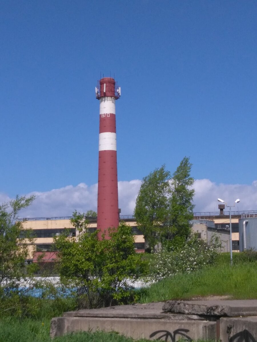 Этой трубе 51 год с лишним...