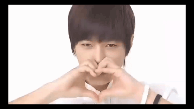 Гиф. Ким Мён Су (Эль) - У меня ещё всё впереди! Всех вас люблю!