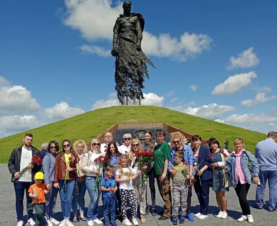 В Тверской области Ржевский мемориал советскому солдату посетила Общественная палата РФ