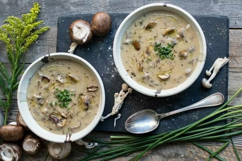 Я очень много видов грибного супа пробовал но вот этот рецепт самый вкусный и запомниться вам на долго)))