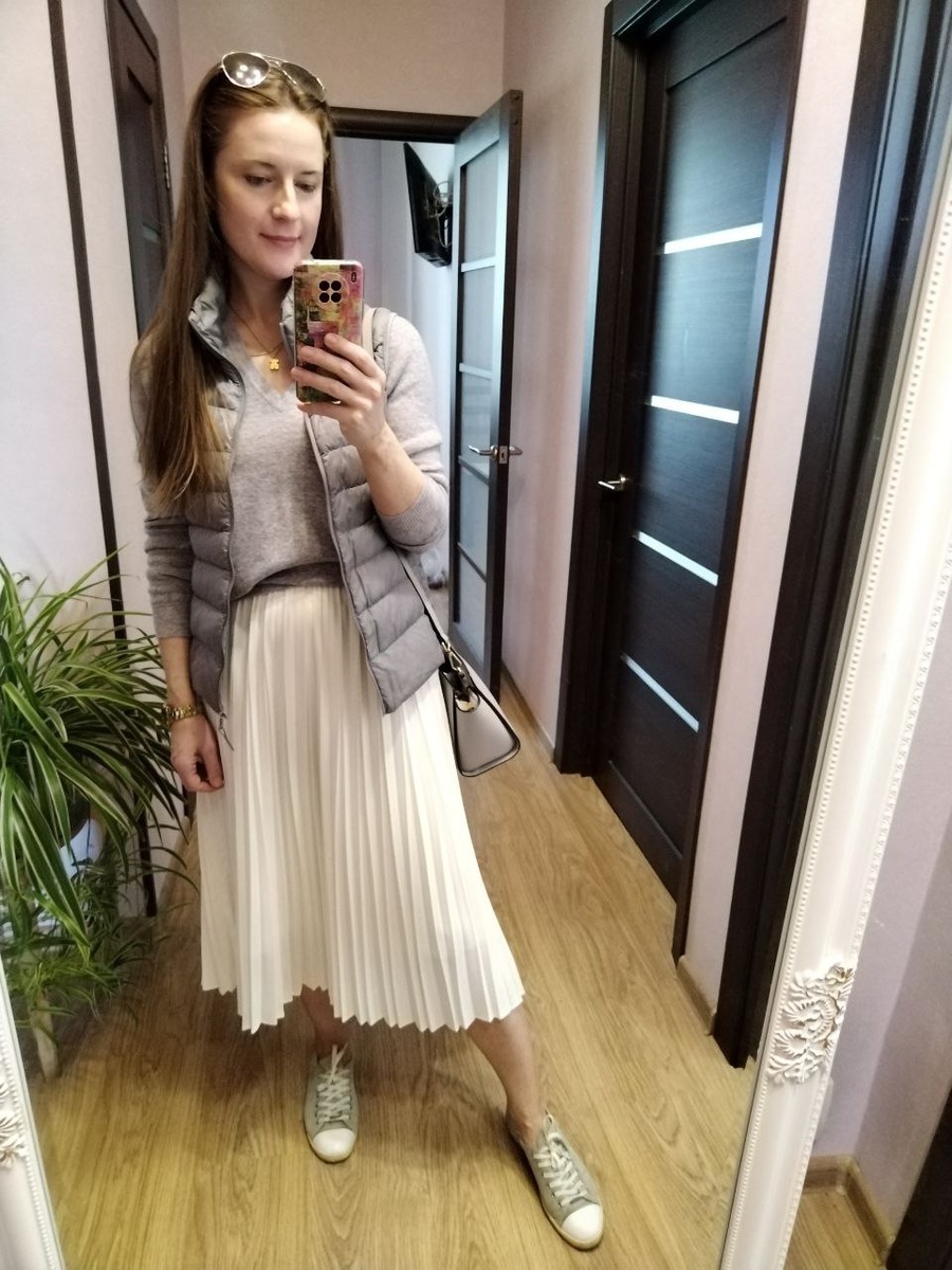 Джемпер Beneton и жилетка Uniqlo