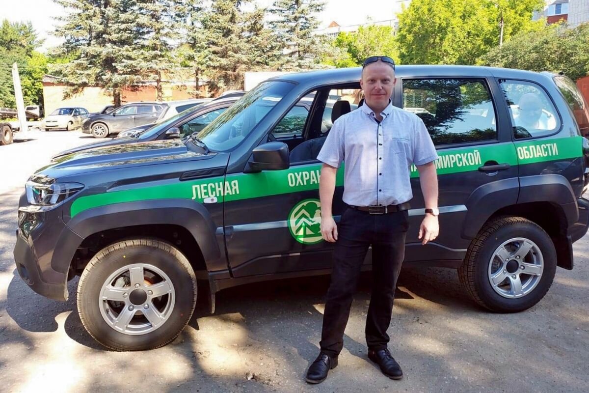    Лесничествам Владимирской области передали 15 новых автомобилей Niva Travel