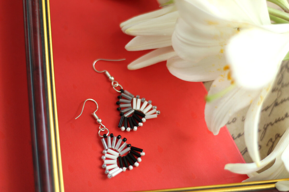 Серьги из бисера и стекляруса, ручная работа