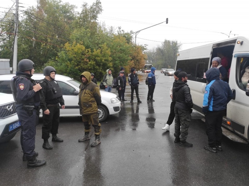     Масштабные рейды прошли в Рязани: арестованы два автобуса иностранцев