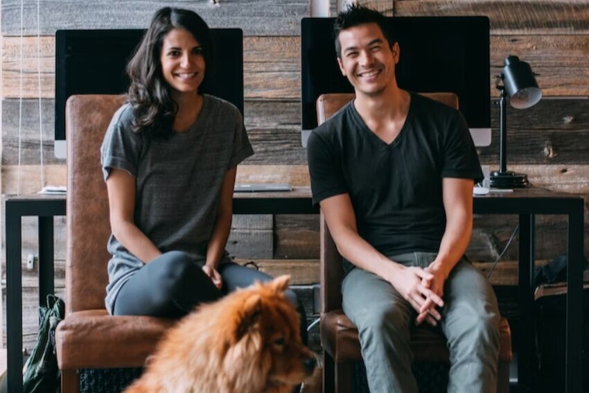 Если бы у нас не было питомцев, то мы с Артемом вполне уместились бы в моей или его квартире