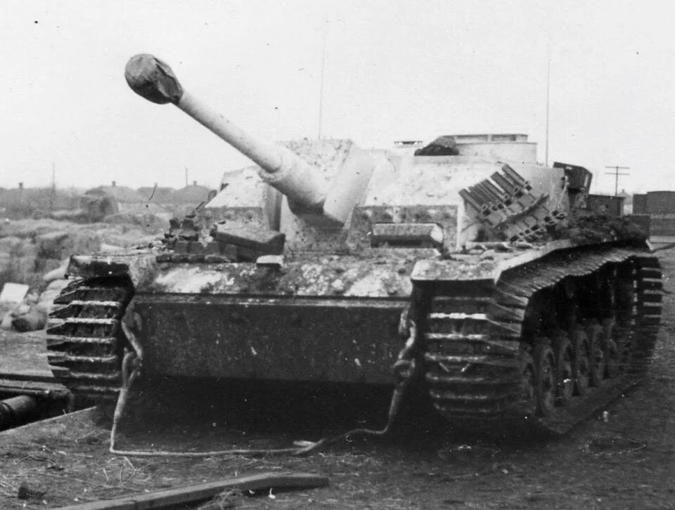 Летающие тарелки от Takom, пара новинок с Украины и БМР-1 от SnakeModel