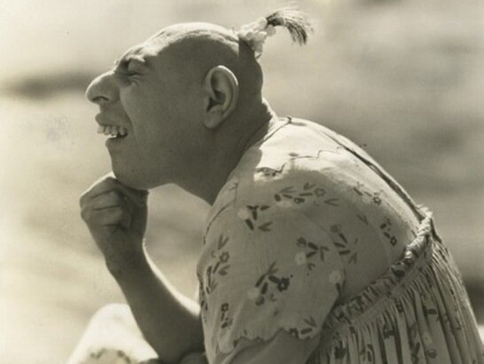 Фото из открытых источников .Шлитци Сёртис.