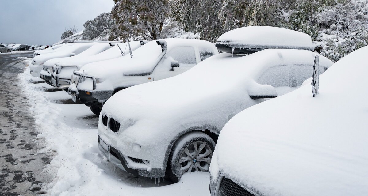     Нужно ли прогревать автомобиль в холода и как это влияет на двигатель