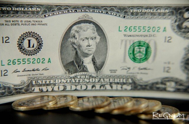    Доллар и рубль Дарья Антонова © ИА REGNUM