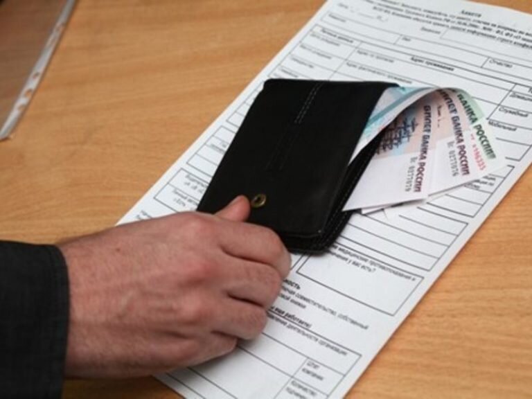    В Оренбурге начальник площадки нефтебазы заплатит 150 000 руб. штрафа за кражу дизтоплива Андрей Севостьянов