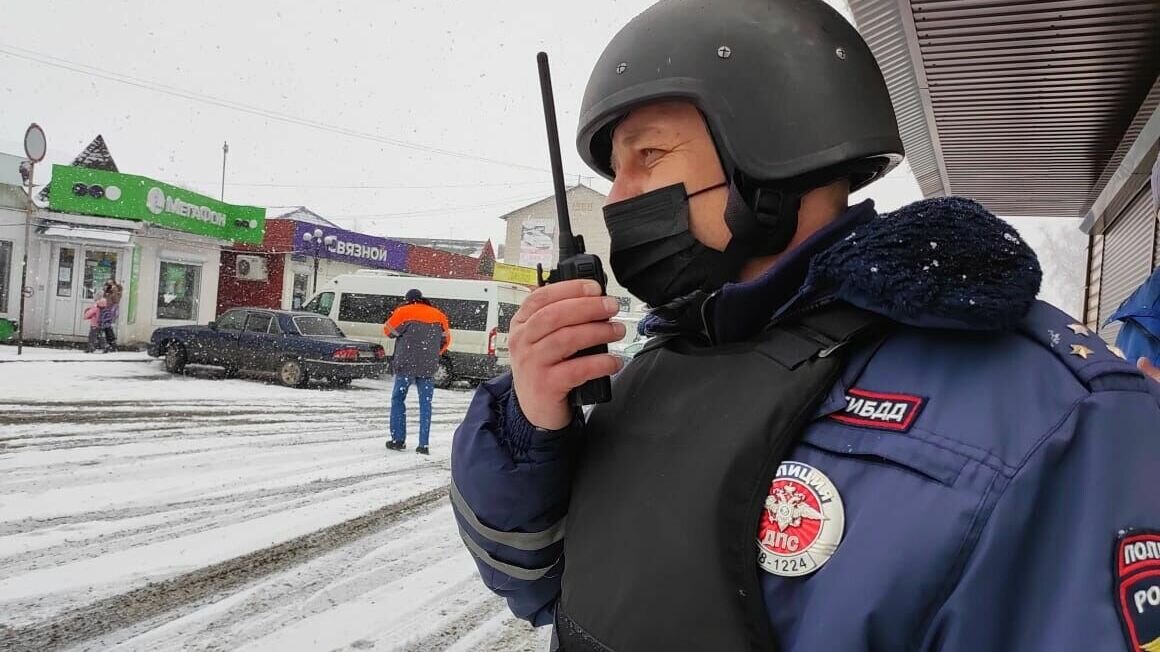     Выявить в Ростове украинских диверсантов можно с помощью психологии, сообщил RostovGazeta лучший охотник на маньяков в России, бывший ростовский следователь, поймавший Чикатило, Амурхан Яндиев.