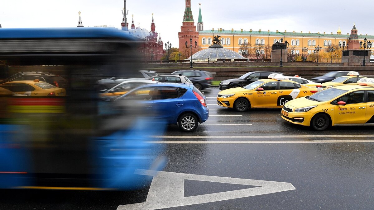    Такси в Москве© РИА Новости . Евгений Биятов