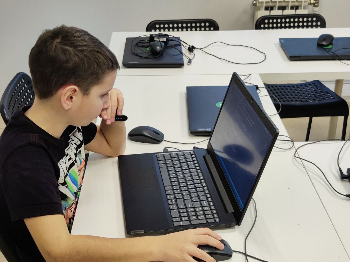 Уроки программирования в школе "Пиксель" 