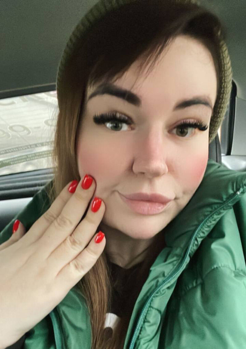    Саша Черно сообщила о беременности Соцсети Саши Черно