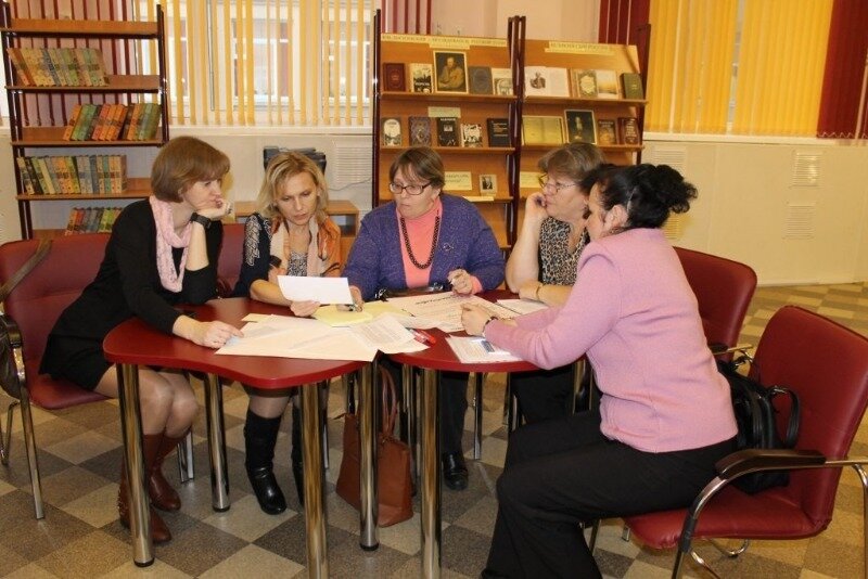 В учительской