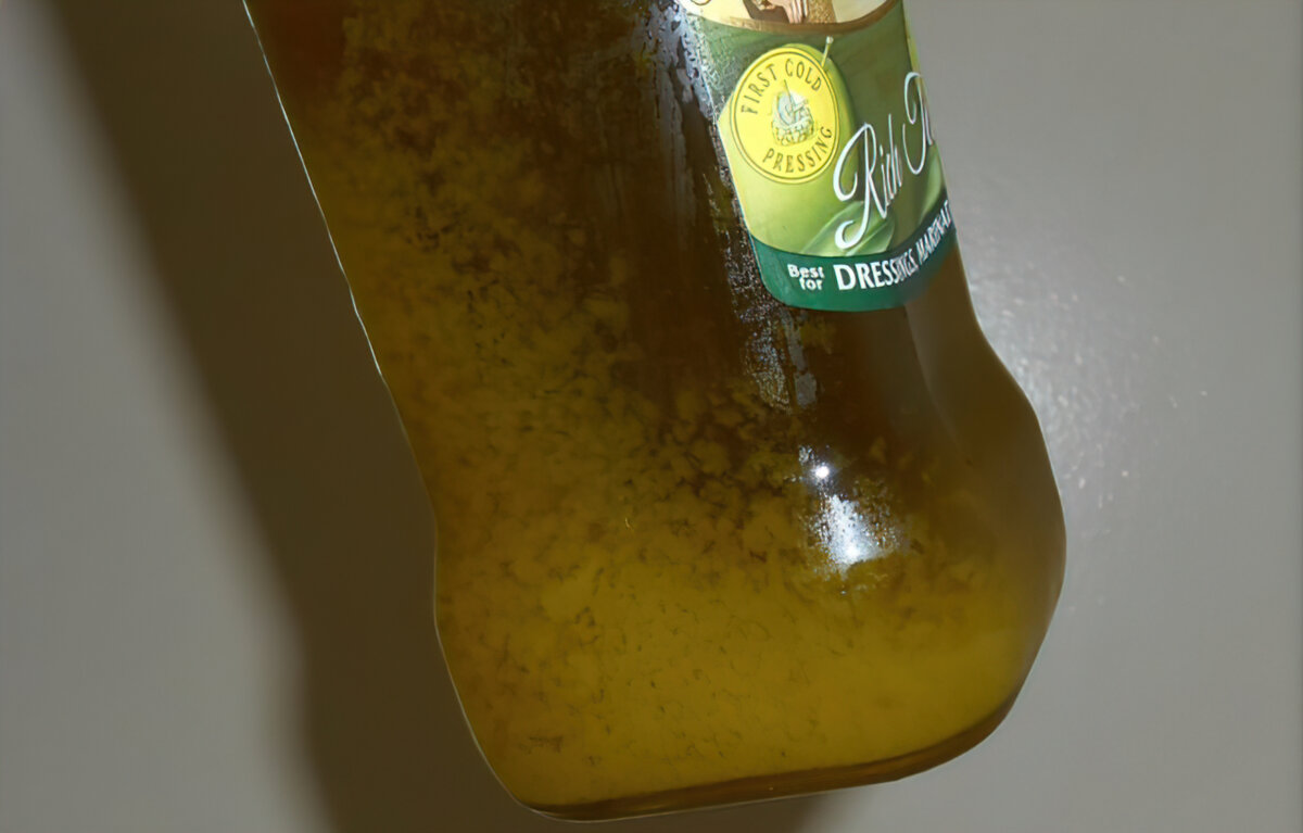 Оливковое масло застывает в холодильнике