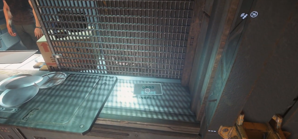 Конверты раскиданы по всем обитаемых местам.