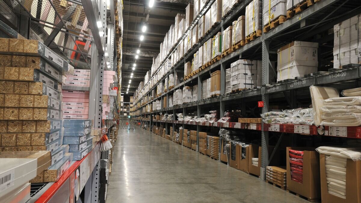    Склад© Fotolia / dreamnikon