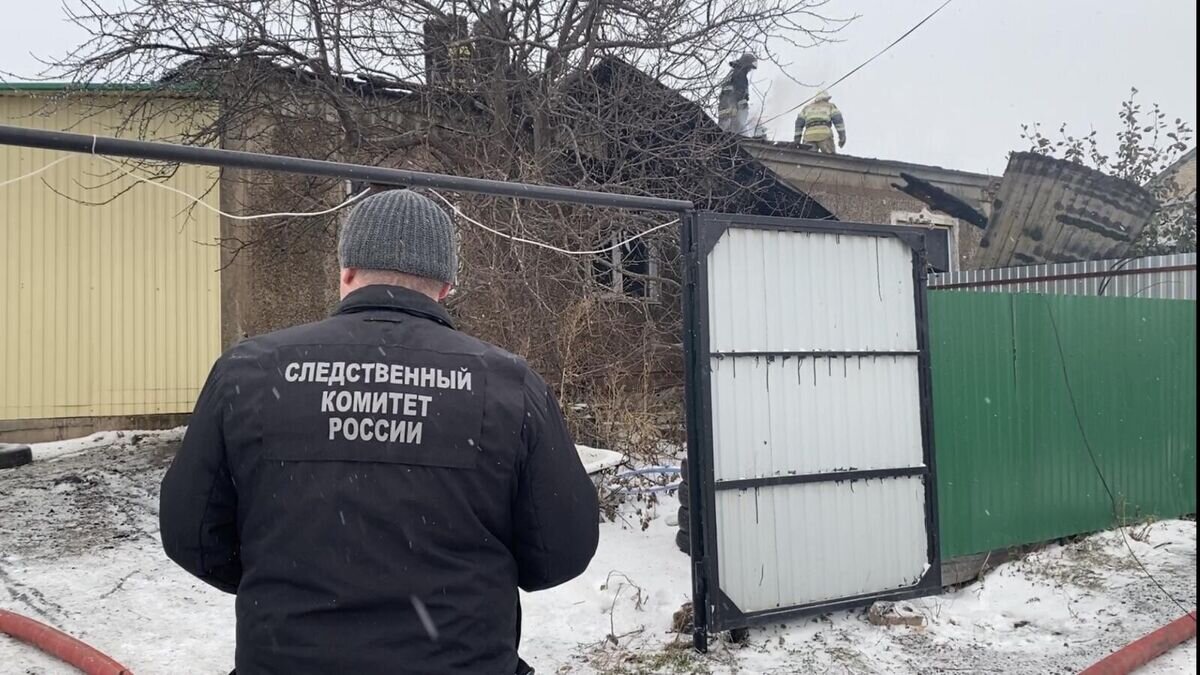    На месте пожара в селе Матвеевка Стерлитамакского района Башкирии© Фото : СУ СК РФ по Республике Башкортостан