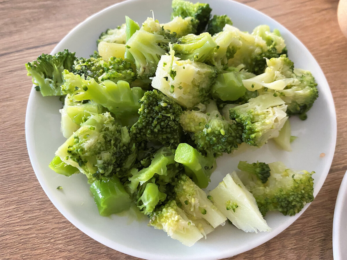 Полезный завтрак с брокколи, имеющий несколько вкусных вариаций | Не Просто  Еда | Дзен