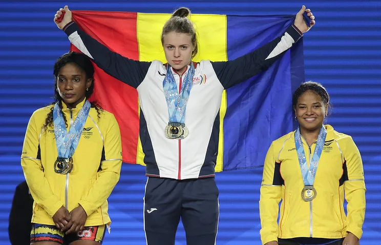 Она стала четырехкратной чемпионкой Европы – в 2017,2018, 2019, 2021 и чемпионкой мира 2017 года в весе до 63 кг.