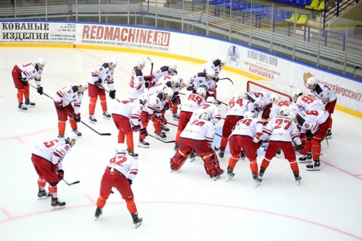    Орский ХК «Южный Урал» за 3 года получил из бюджета области 450 млн. рублей.