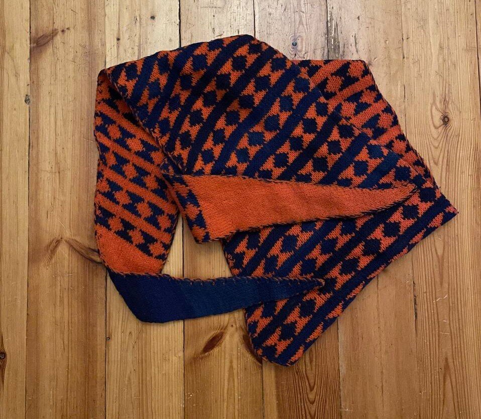 Мой авторский бактус в технике двухсторонний жаккард, связан был на заказ