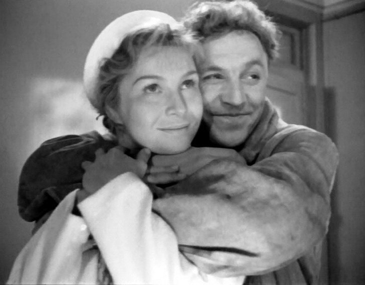 Нинель Мышкова такая красивая.