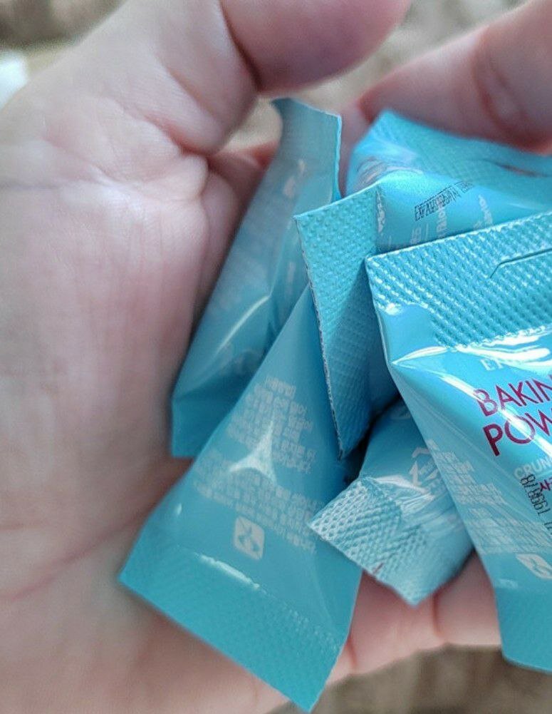 Один пакетик для одного раза чистки лица.