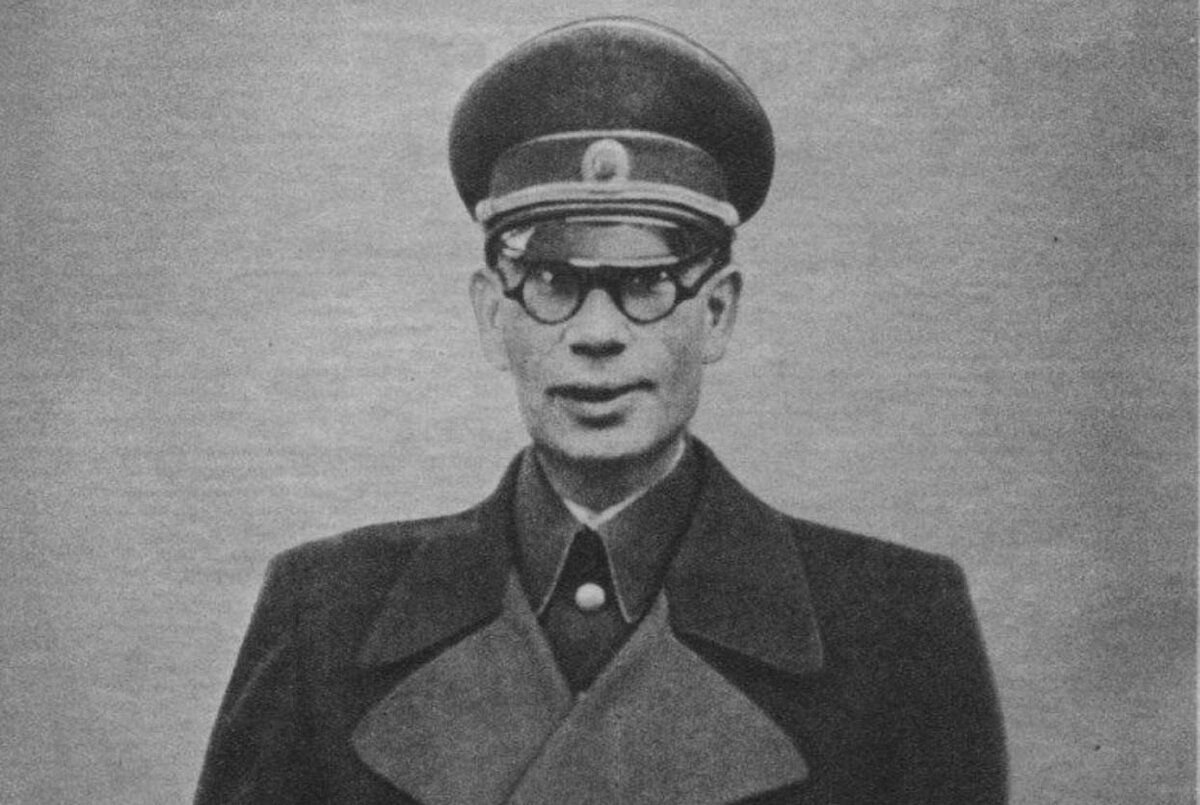 Последними словами Власова на суде были: «Я признаю себя виновным в том, что, находясь в трудных условиях, смалодушничал…». 