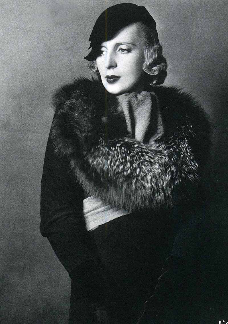 Фотопортрет Тамары де Лемпицка, 1935. Фотограф - Дора Каллмус/Мадам д'Ора 