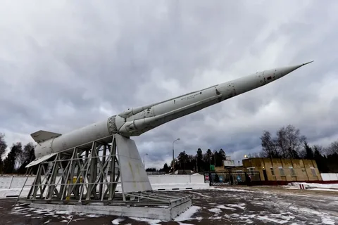 Противоракета В-1000
