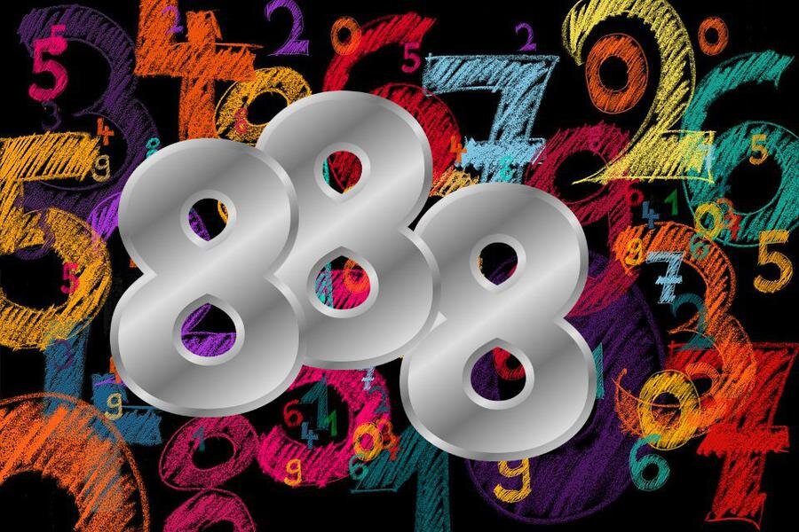 Число 888. Три восьмерки. Ангельское число 888. 888 Ангельская нумерология.