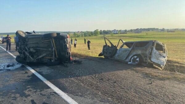    На месте ДТП с участием двух автомобилей в Красноярском районе Самарской области© Фото : ГУ МВД России по Самарской области