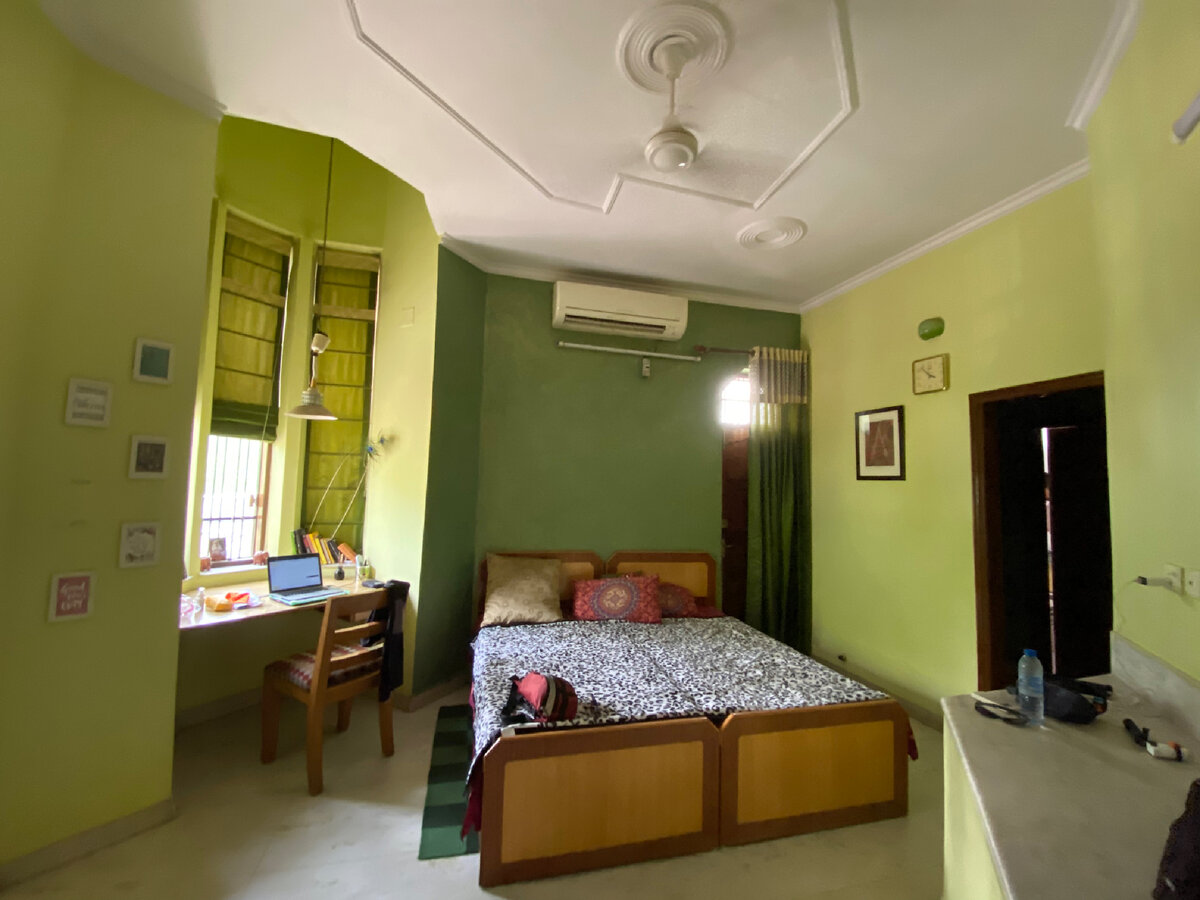 Вентилятор на потолке в каждой комнате