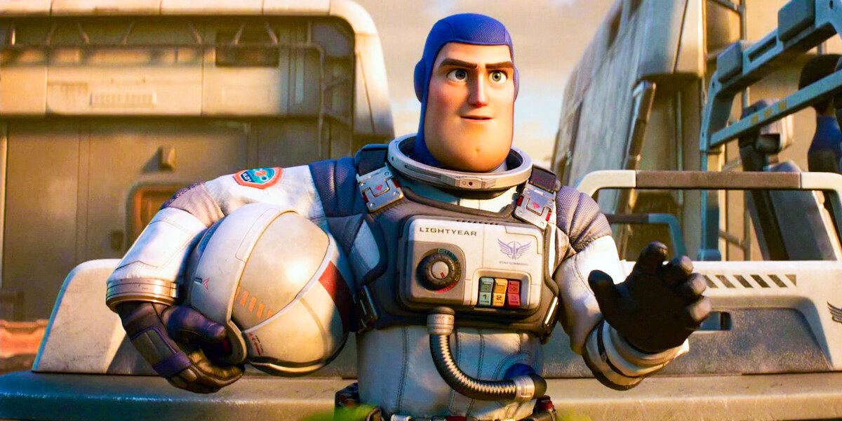 Кадр из мультфильма " Базз Лайтер "